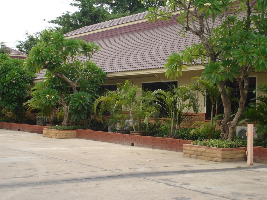 The Park Hotel Phitsanulok Exterior foto